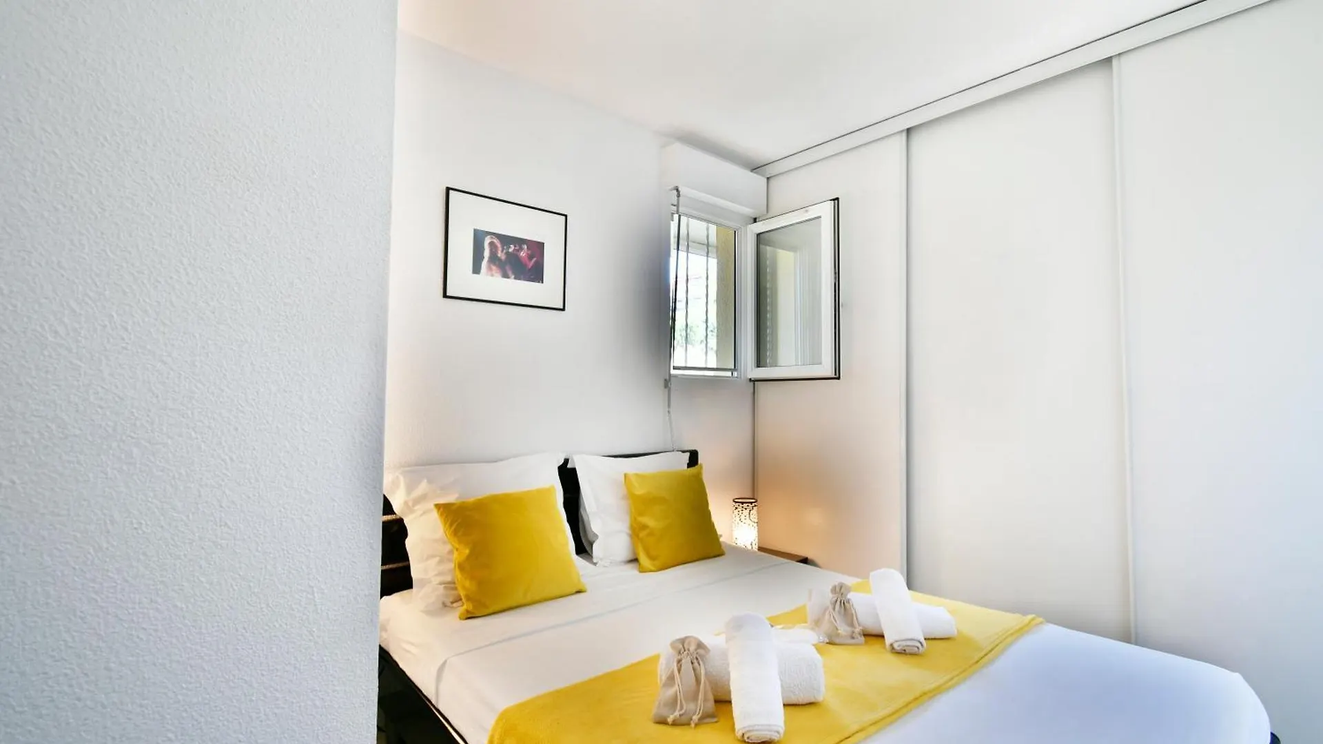 Apartment Mer Et Plage Standing Presta Cannes